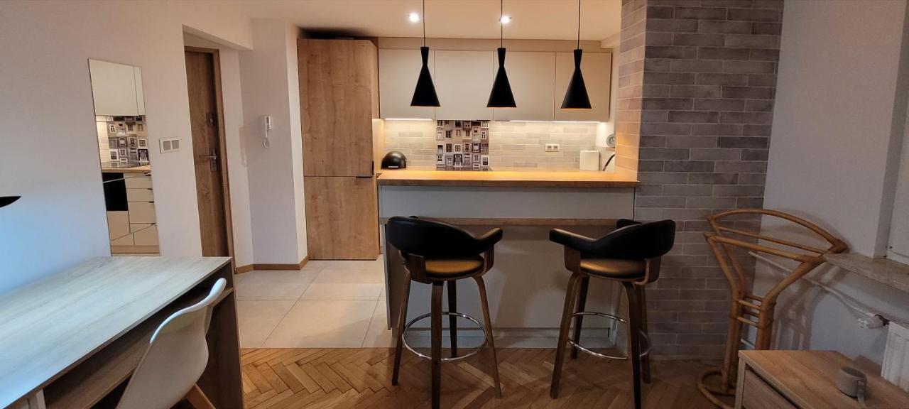 Appartamento Apatramenty Promienista Poznań Esterno foto